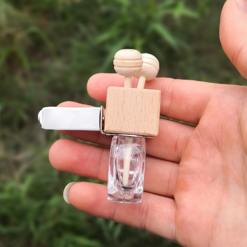 مشبك زجاجة عطر السيارة